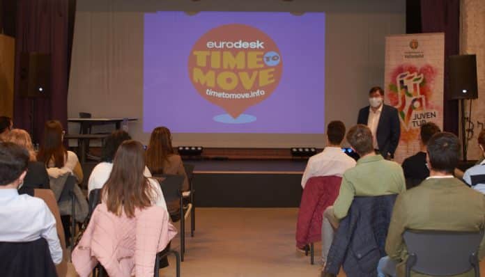 Eurodesk León participó en la jornada ‘Juventud y Unión Europea’ celebrada en Valladolid
